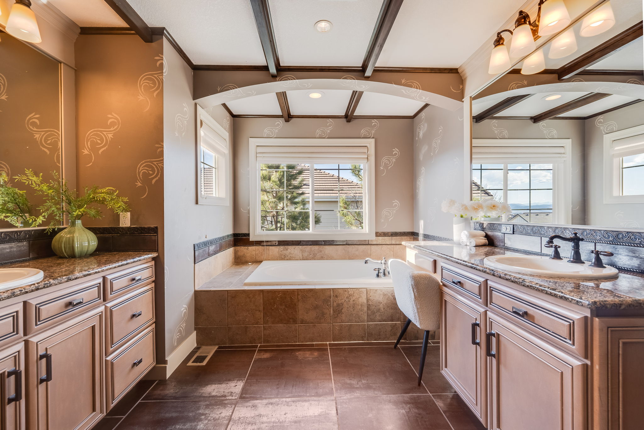 38-web-or-mls-2636-trailblazer-way